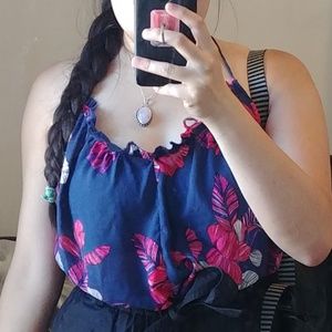 🎁Finn & grace strappy bow floral tassel tank